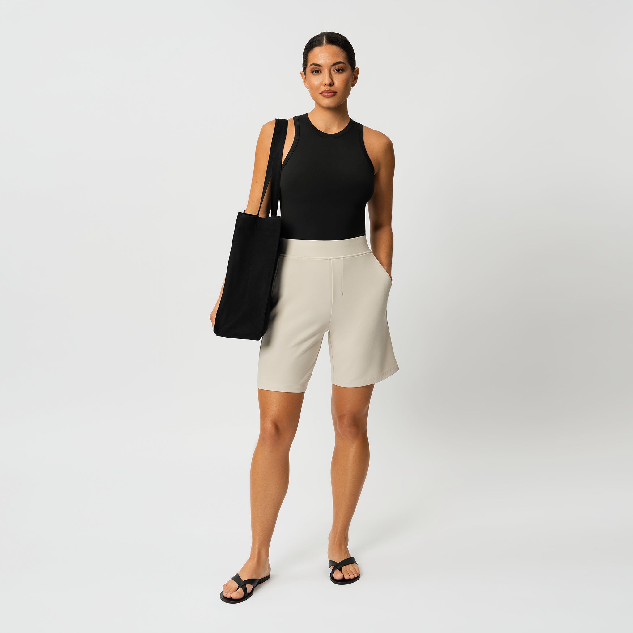 Light Ponte Shorts - Ninepine