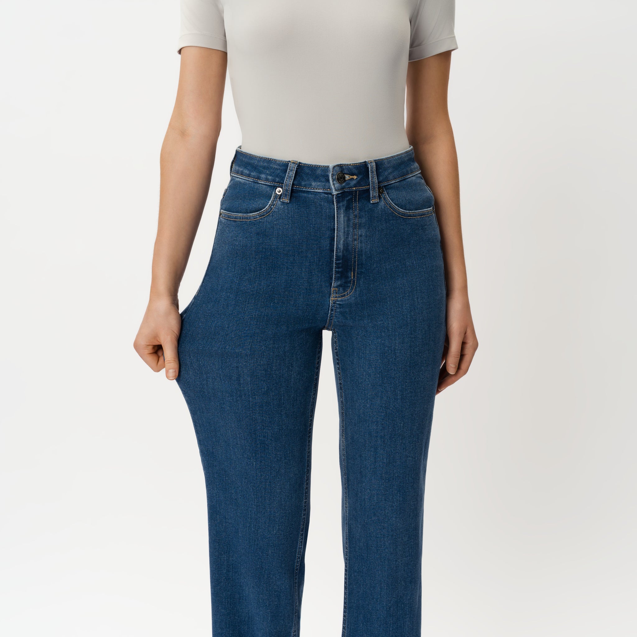 Classic Straight ComfortDenim™ Jeans - Ninepine