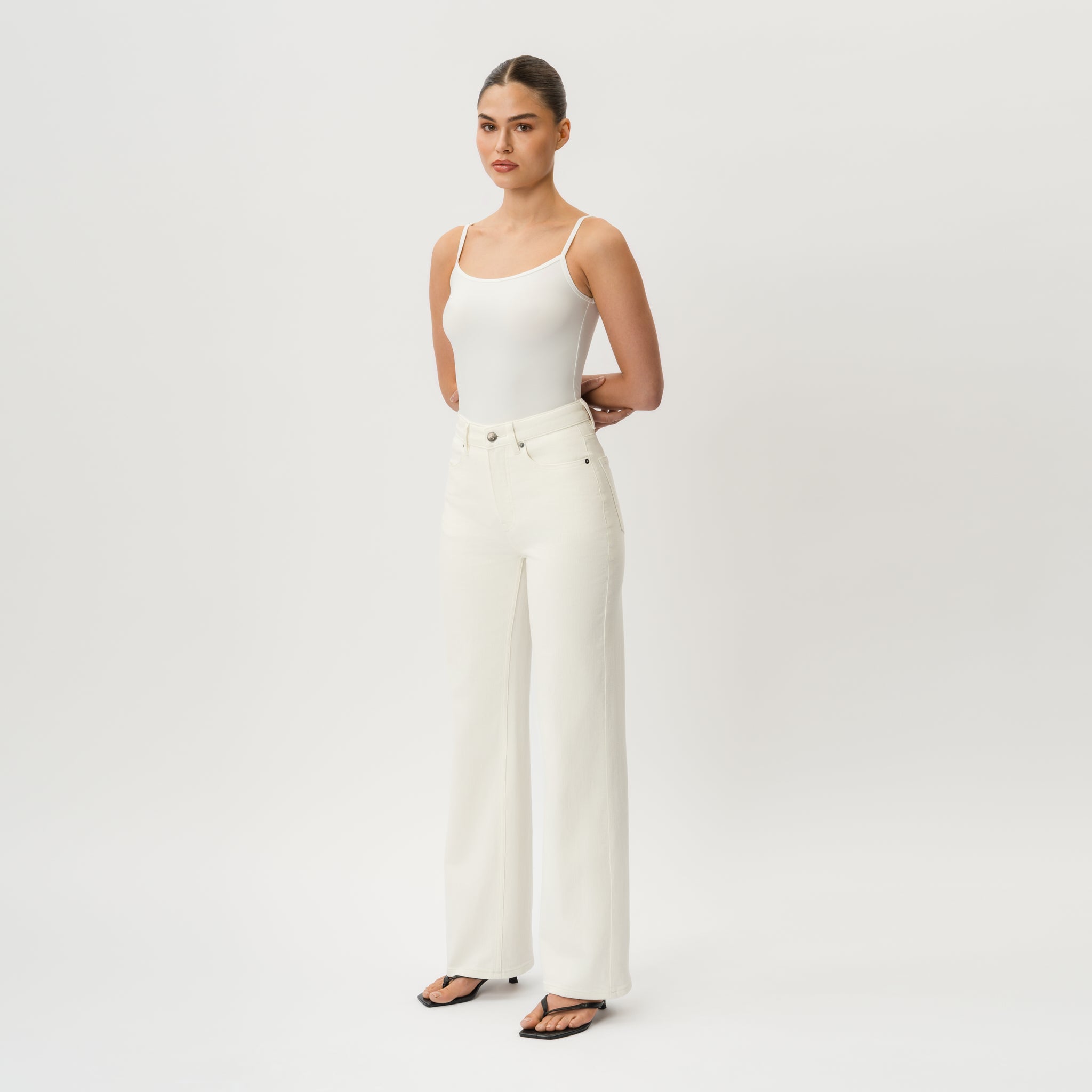 Relaxed ComfortDenim™ Jeans - Ninepine