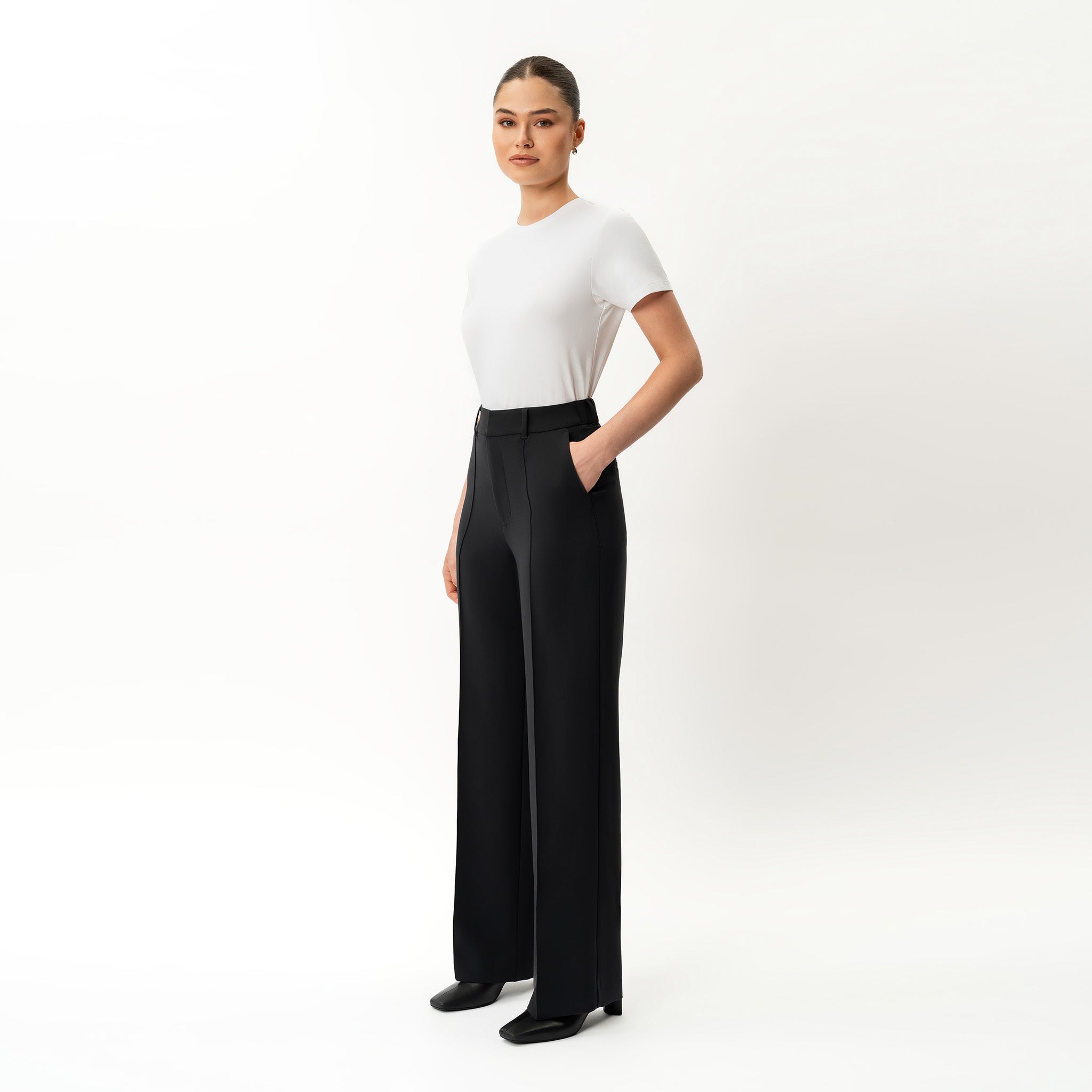 Height: 171 cm | Length: 32" | Size: XS / Height: 5'7" | Length: 32" | Size: XS