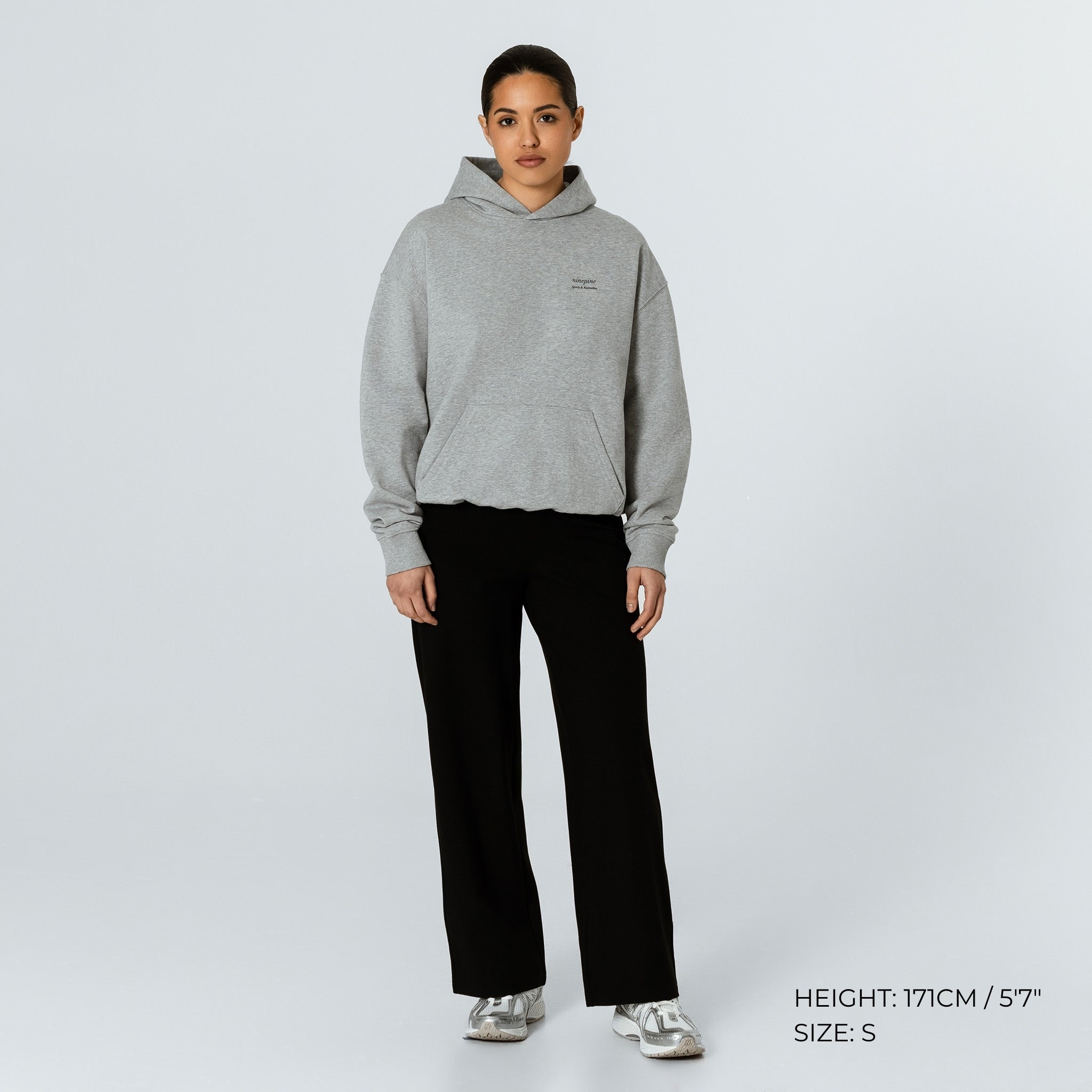 Relaxed Serif Hoodie - Ninepine